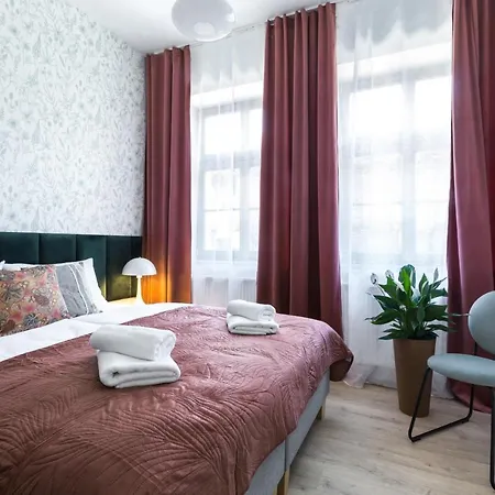 Zablocie Apartment *