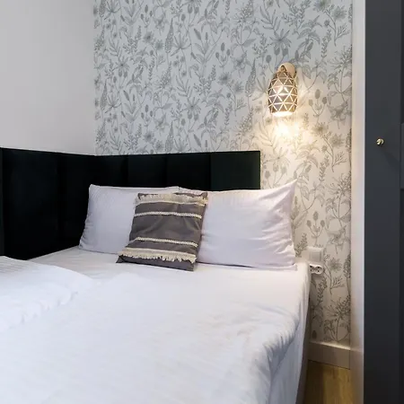 Zablocie Apartment *